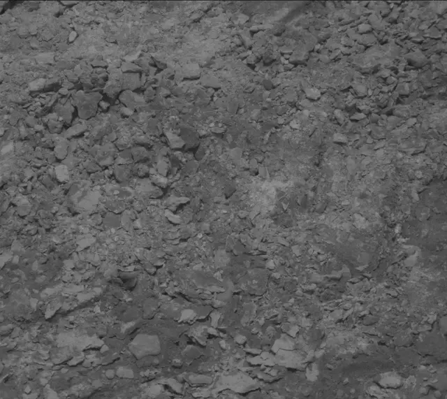 Sol 3699: Mast Camera (Mastcam)