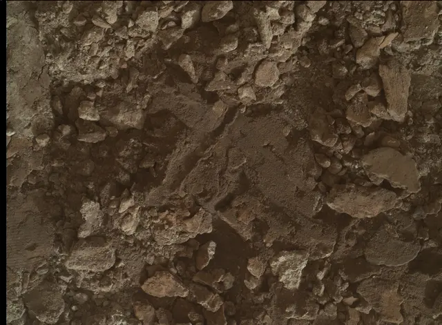Sol 3699: Mars Hand Lens Imager (MAHLI)