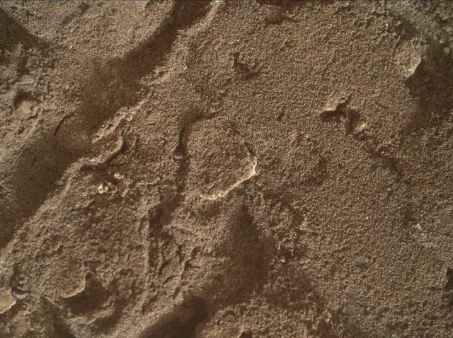 Sol 3699: Mars Hand Lens Imager (MAHLI)