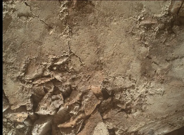 Sol 3699: Mars Hand Lens Imager (MAHLI)