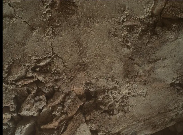 Sol 3699: Mars Hand Lens Imager (MAHLI)
