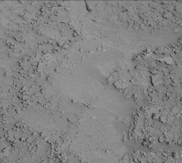 Sol 3700: Mast Camera (Mastcam)