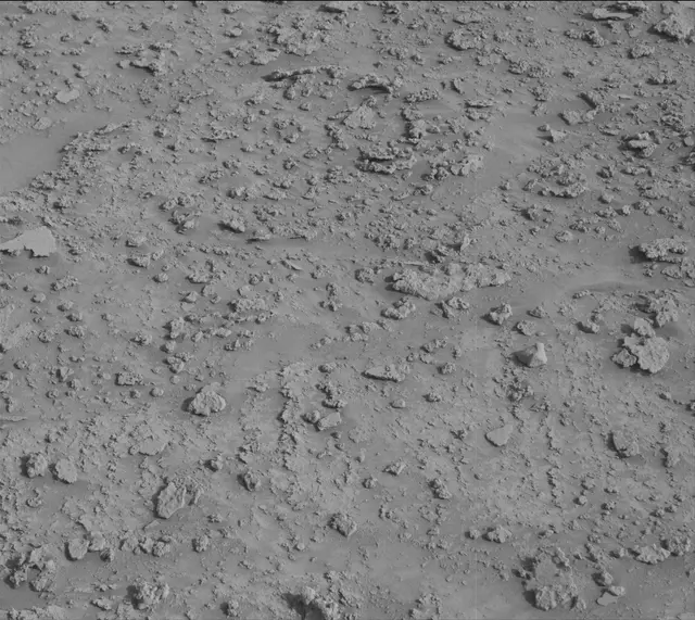 Sol 3700: Mast Camera (Mastcam)