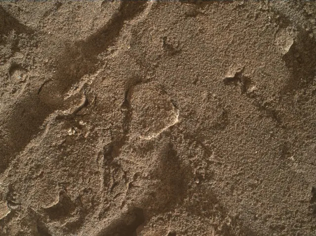 Sol 3700: Mars Hand Lens Imager (MAHLI)