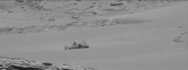 Sol 3702: Mast Camera (Mastcam)
