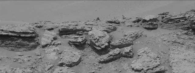 Sol 3702: Mast Camera (Mastcam)