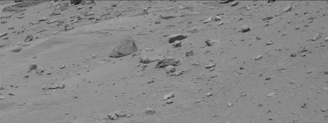Sol 3702: Mast Camera (Mastcam)