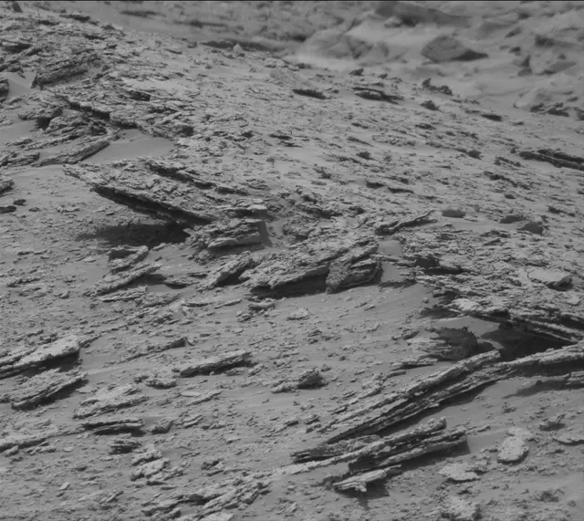 Sol 3702: Mast Camera (Mastcam)