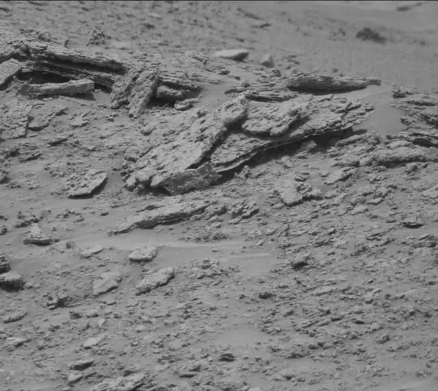 Sol 3702: Mast Camera (Mastcam)