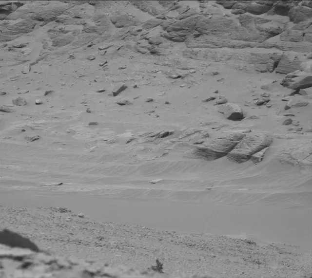 Sol 3702: Mast Camera (Mastcam)