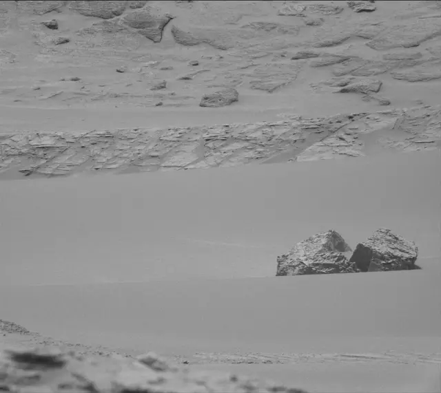 Sol 3702: Mast Camera (Mastcam)