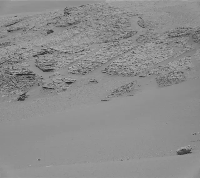 Sol 3702: Mast Camera (Mastcam)