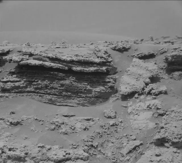 Sol 3702: Mast Camera (Mastcam)