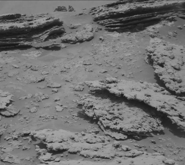 Sol 3702: Mast Camera (Mastcam)