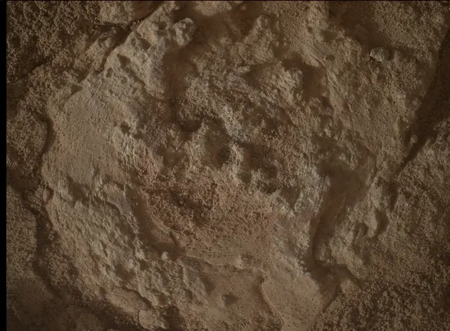 Sol 3702: Mars Hand Lens Imager (MAHLI)