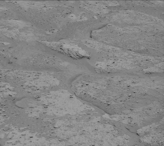 Sol 3703: Mast Camera (Mastcam)