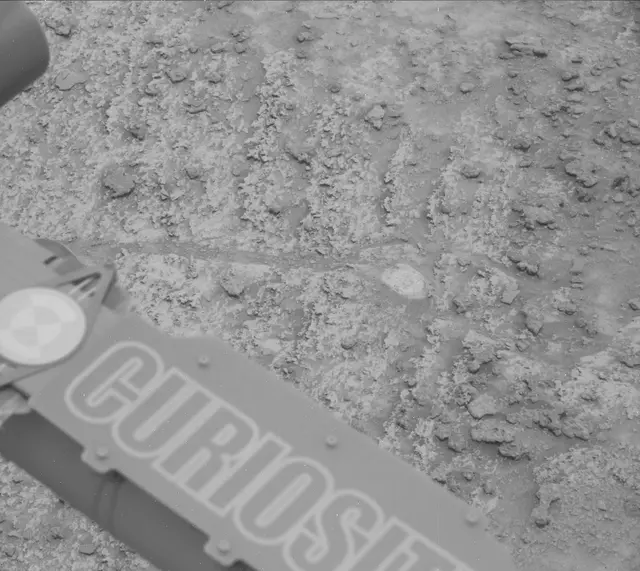 Sol 3703: Mast Camera (Mastcam)