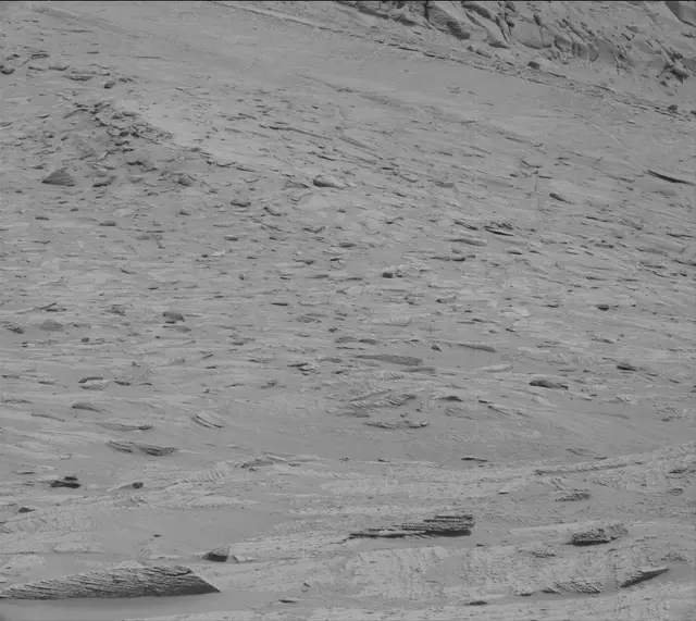 Sol 3703: Mast Camera (Mastcam)