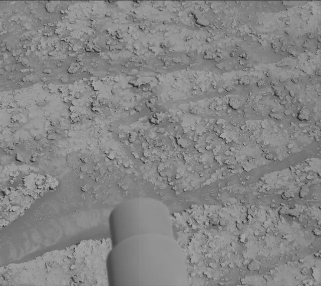 Sol 3703: Mast Camera (Mastcam)