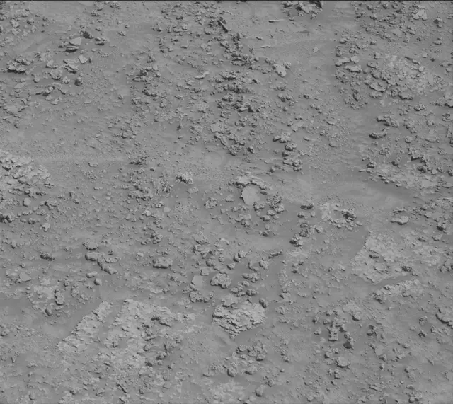 Sol 3703: Mast Camera (Mastcam)