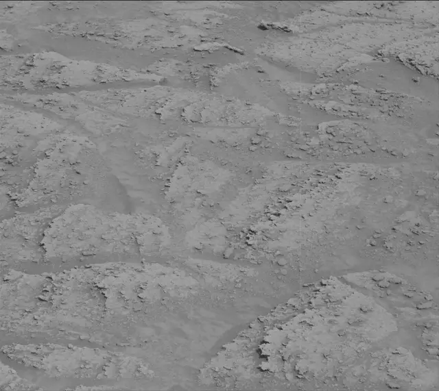 Sol 3703: Mast Camera (Mastcam)