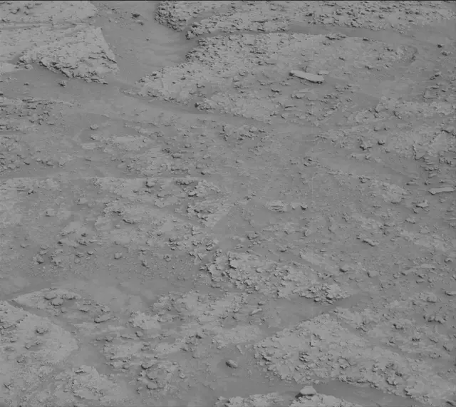 Sol 3703: Mast Camera (Mastcam)
