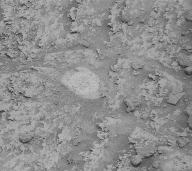 Sol 3703: Mast Camera (Mastcam)