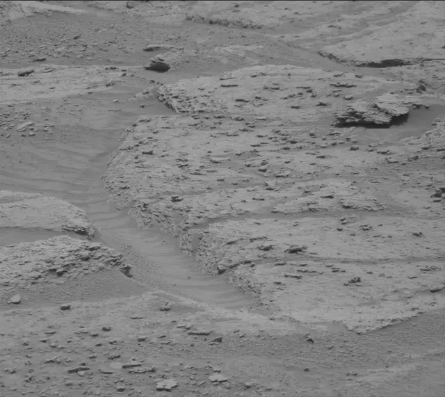 Sol 3705: Mast Camera (Mastcam)