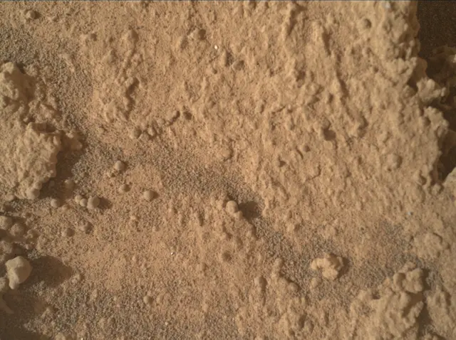 Sol 3705: Mars Hand Lens Imager (MAHLI)