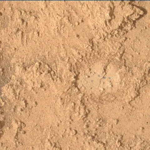 Sol 3705: Mars Hand Lens Imager (MAHLI)