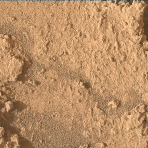 Sol 3705: Mars Hand Lens Imager (MAHLI)