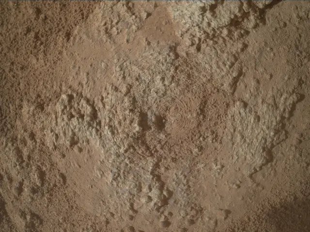 Sol 3705: Mars Hand Lens Imager (MAHLI)