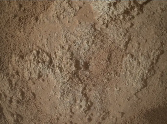Sol 3705: Mars Hand Lens Imager (MAHLI)