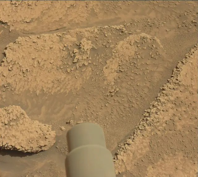 Sol 3706: Mast Camera (Mastcam)