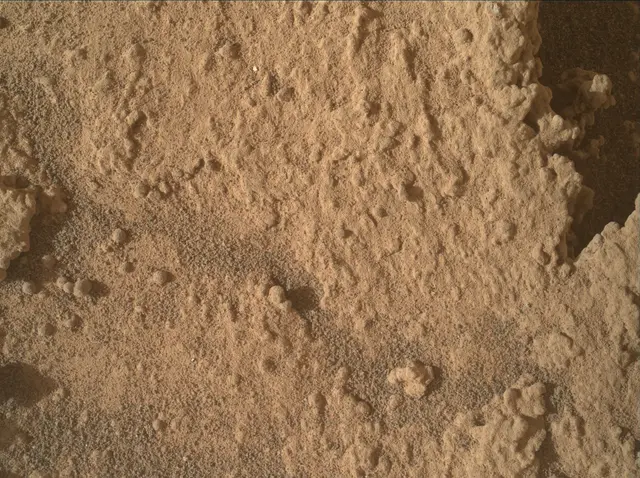 Sol 3706: Mars Hand Lens Imager (MAHLI)