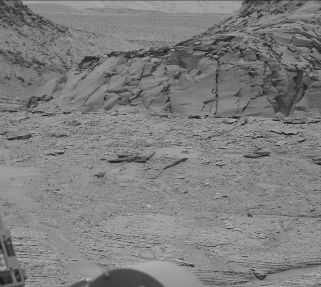 Sol 3708: Mast Camera (Mastcam)