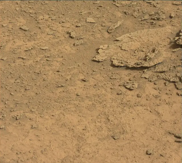 Sol 3708: Mast Camera (Mastcam)