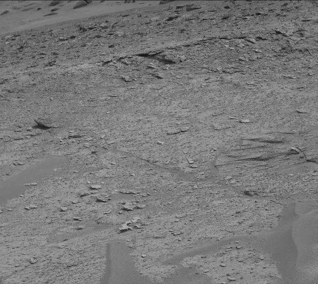 Sol 3708: Mast Camera (Mastcam)