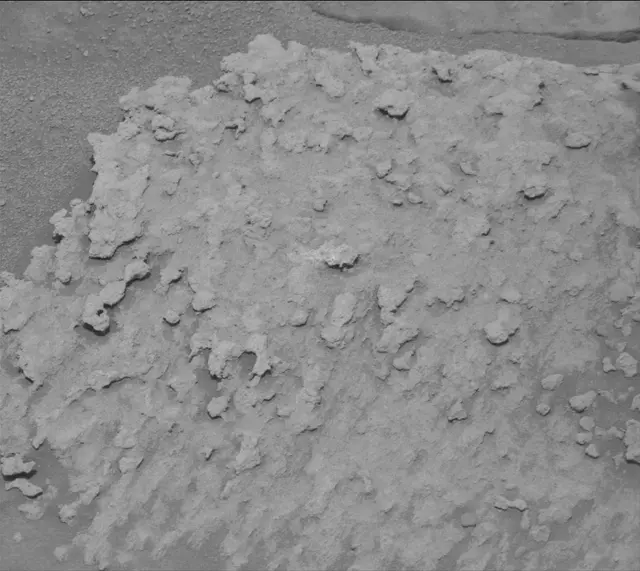Sol 3708: Mast Camera (Mastcam)