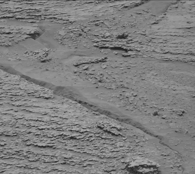 Sol 3708: Mast Camera (Mastcam)