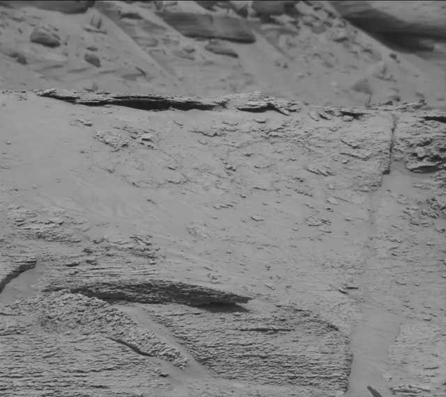 Sol 3708: Mast Camera (Mastcam)