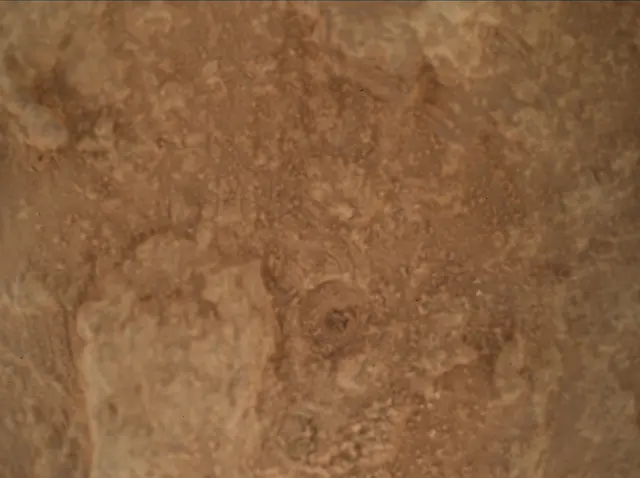 Sol 3708: Mars Hand Lens Imager (MAHLI)