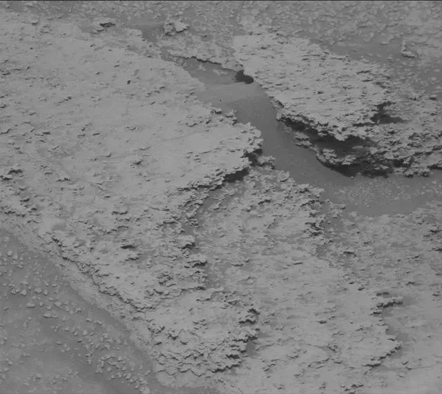 Sol 3710: Mast Camera (Mastcam)
