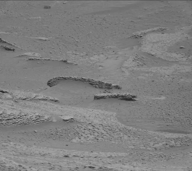 Sol 3710: Mast Camera (Mastcam)