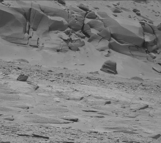 Sol 3710: Mast Camera (Mastcam)