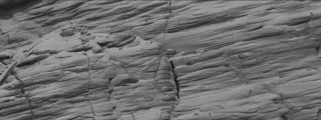 Sol 3711: Mast Camera (Mastcam)