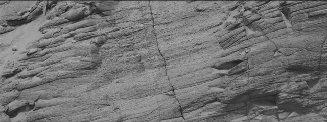 Sol 3711: Mast Camera (Mastcam)