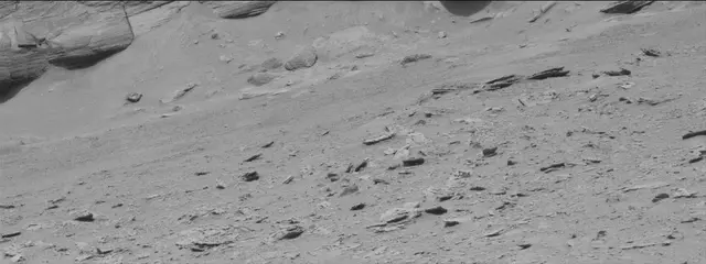 Sol 3711: Mast Camera (Mastcam)