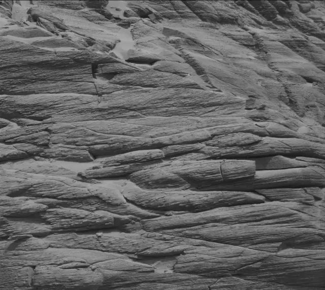 Sol 3711: Mast Camera (Mastcam)