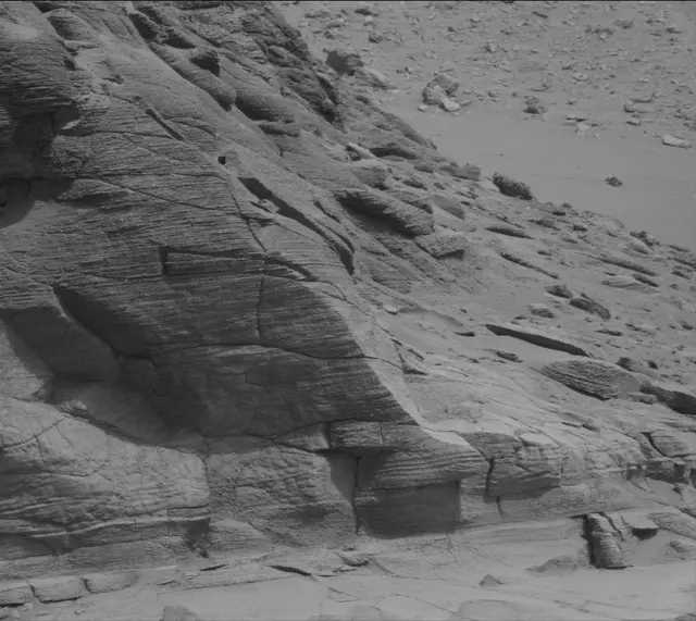 Sol 3711: Mast Camera (Mastcam)